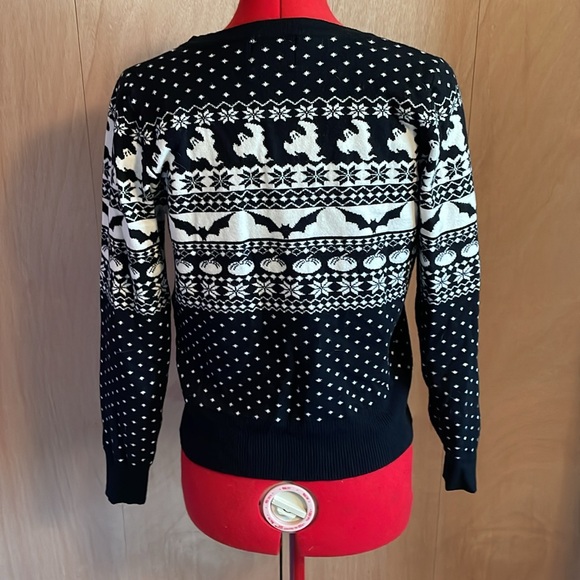 Hell Bunny Halloween bats black & white Christmas style cardigan - Picture 3 of 5